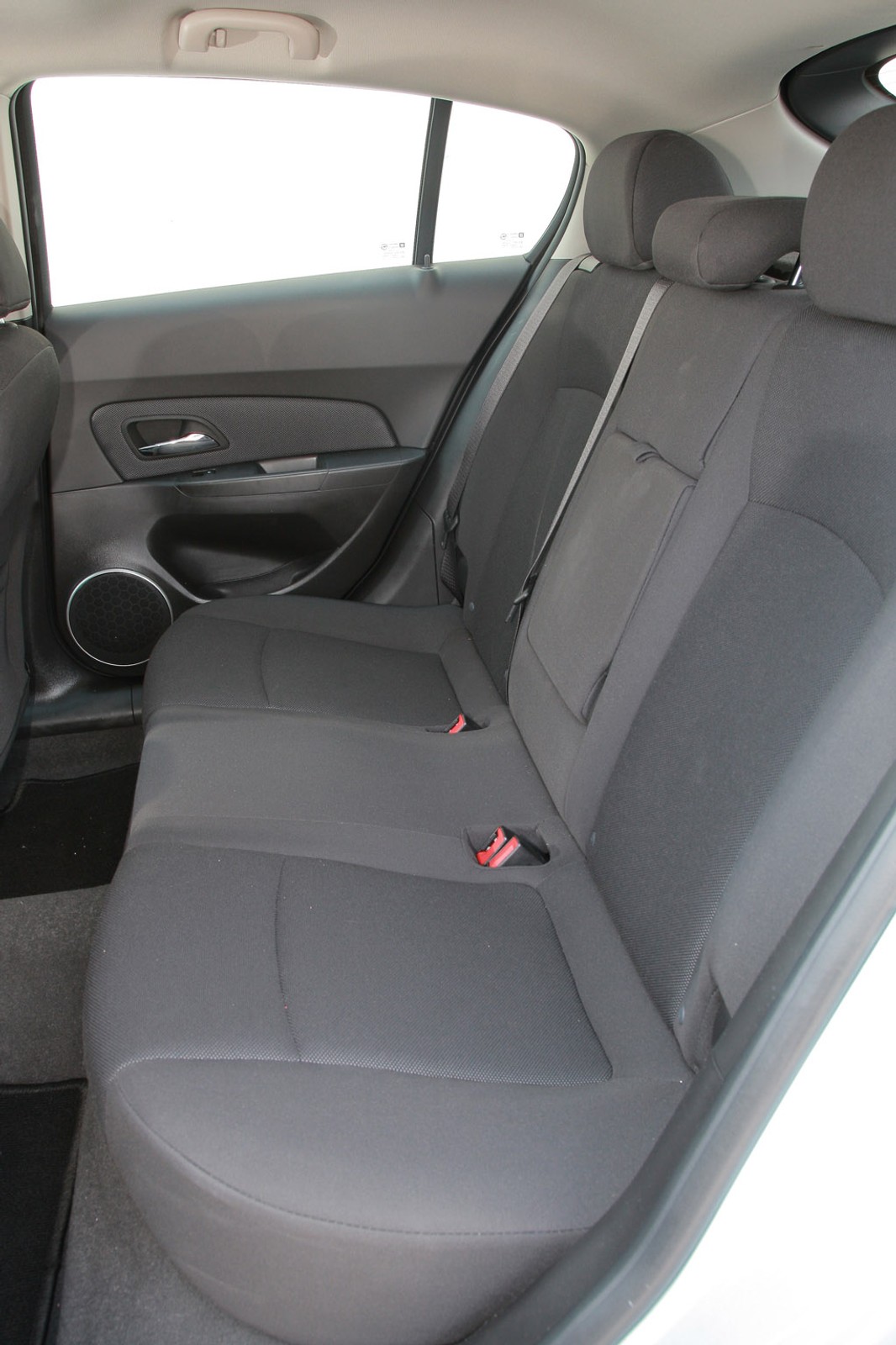 Cruze hatchback: czy Chevrolet pokona Volkswagena Golfa