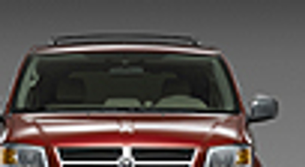 Chrysler Town&Country i Dodge Grand Caravan - Rodzinne bliźniaki