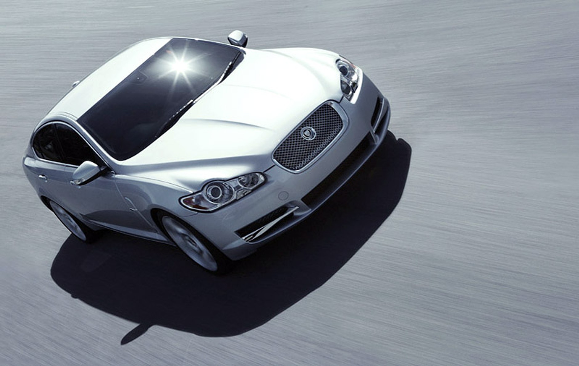 IAA Frankfurt 2007: Jaguar XF – kot ratunkowy (zdjęcia i informacje)