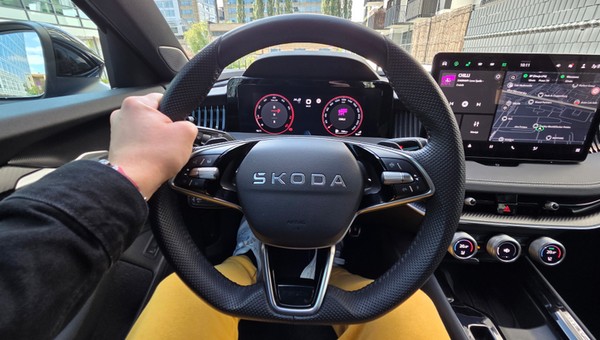 Skoda Superb Sportline 2.0 TSI 265 KM 4x4