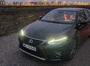 Hybrydowy kompakt premium w firmowej flocie
