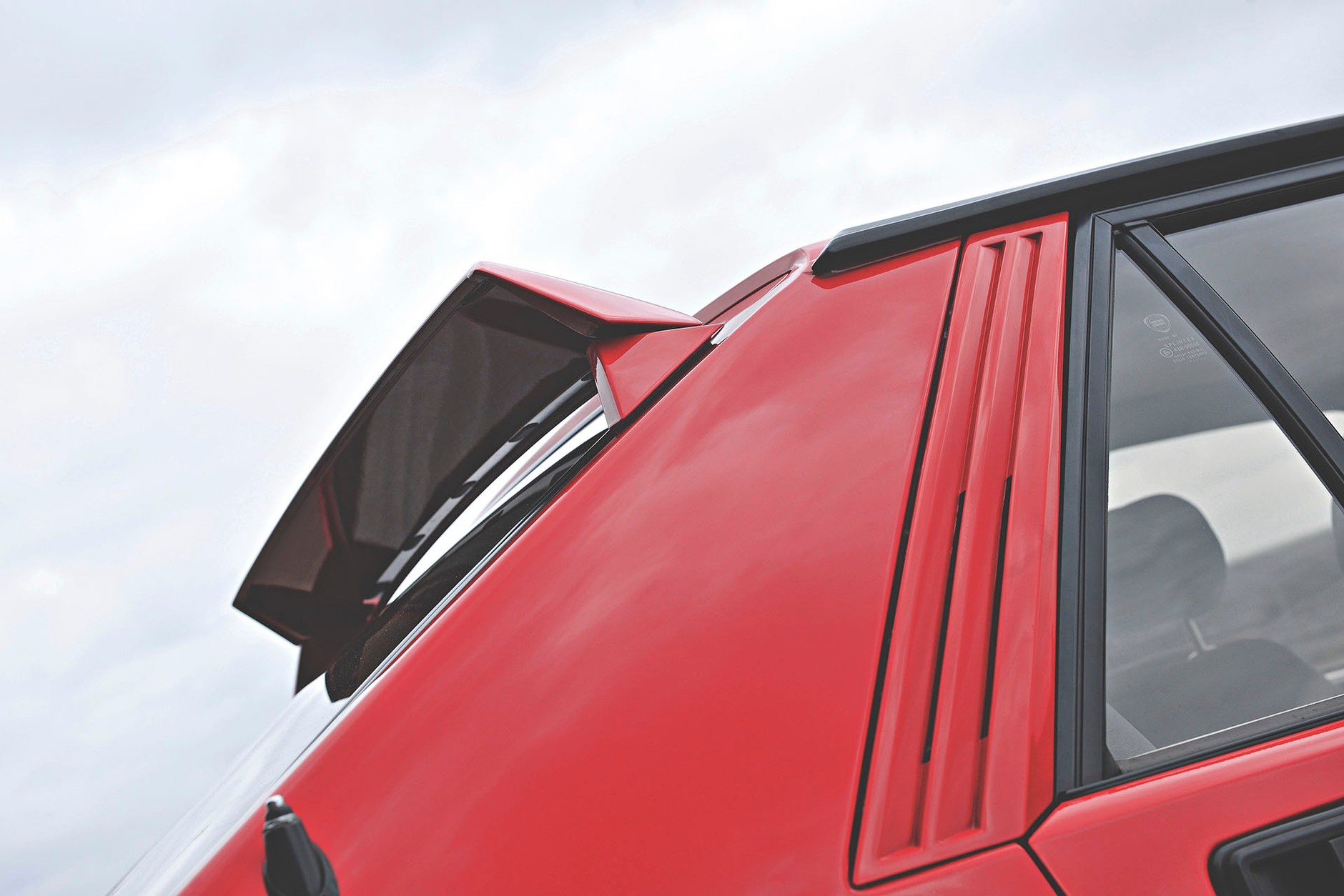 Lancia Delta HF Integrale 16V - tańcząca ze słoniem