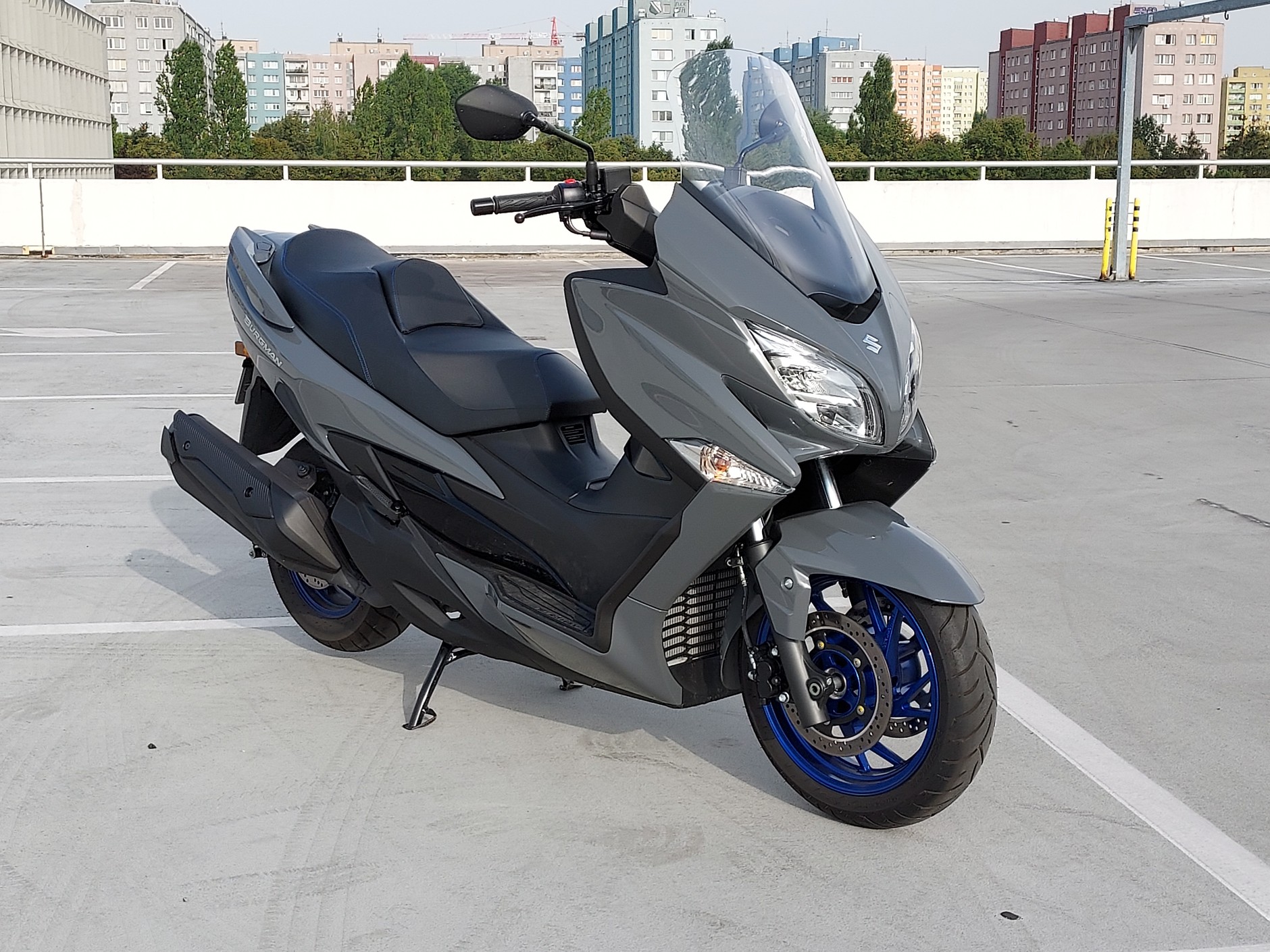 Suzuki Burgman 400 2022