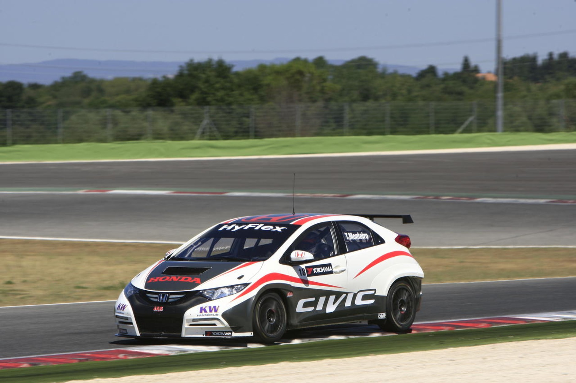Honda Civic WTCC – pierwsze testy i zdjęcia