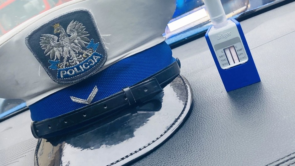 Policjanci zatrzymali go po służbie. Nie tylko był pod wpływem marihuany