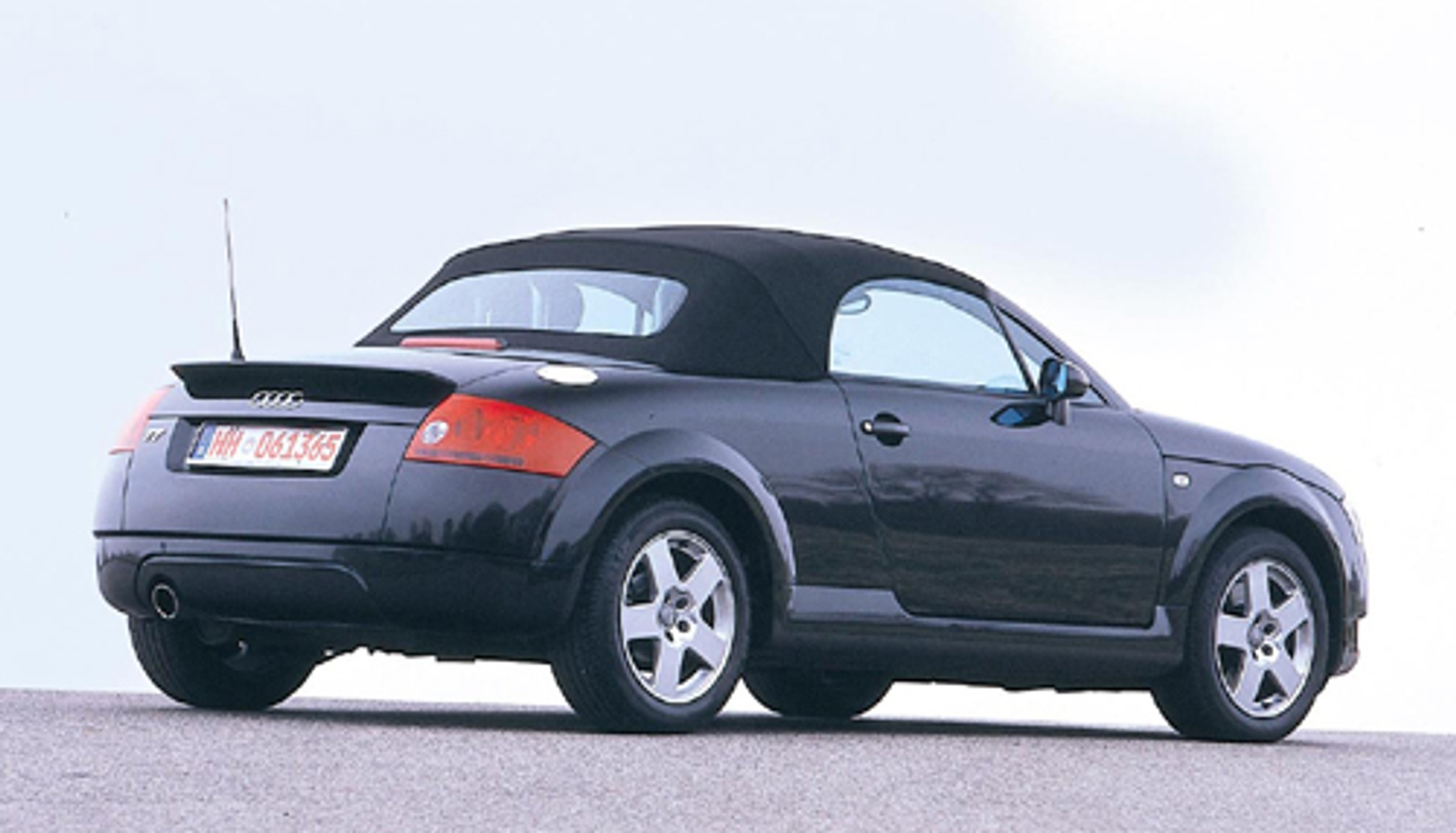 Audi TT - Tani, ale atrakcyjny