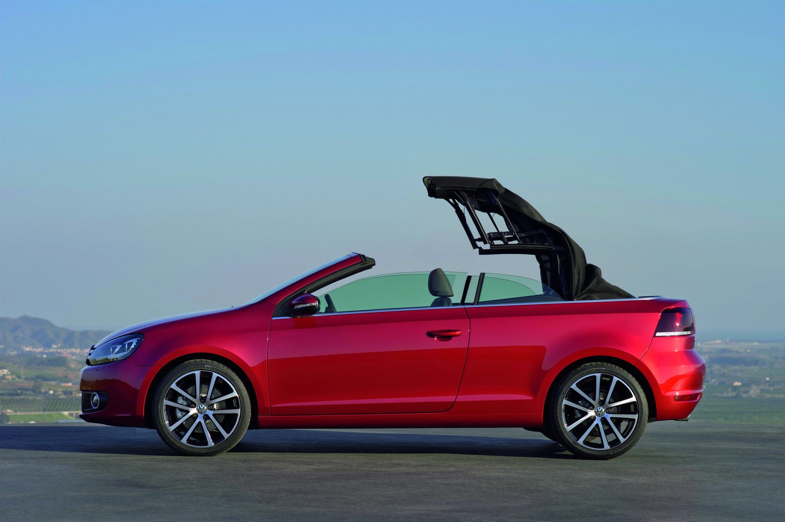 Volkswagen Golf Cabrio w pełnej okazałości