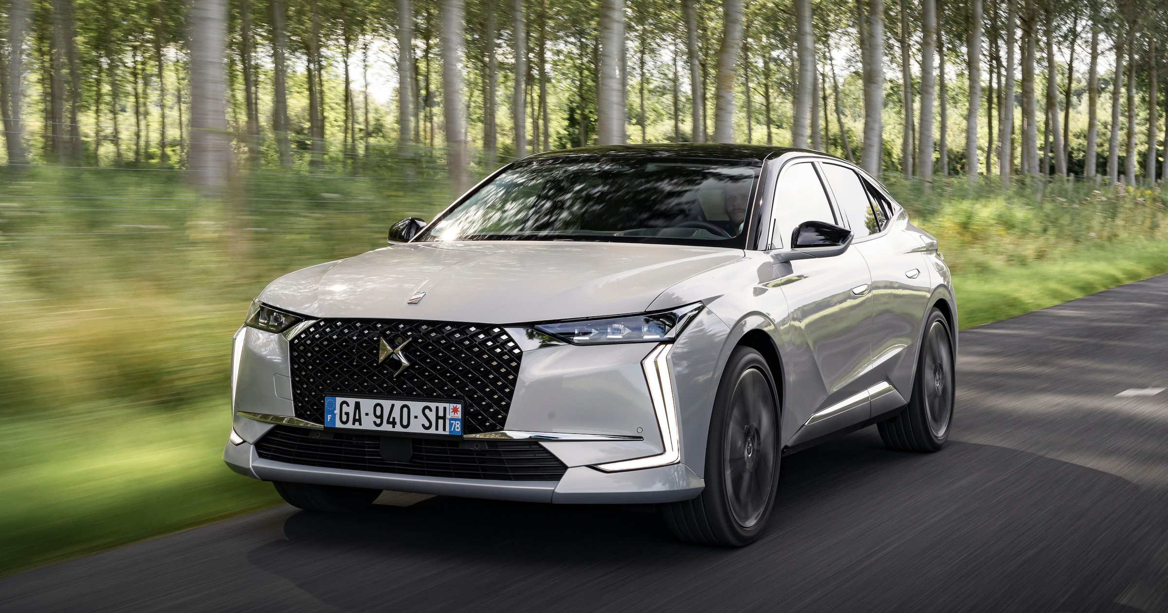  DS 4 