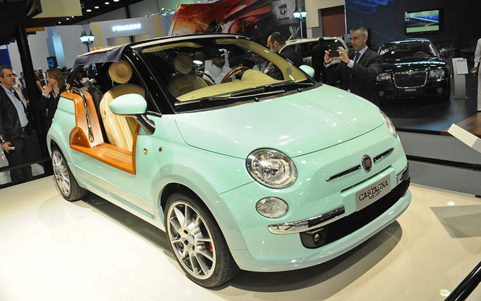 Katar Motor Show 2011 nie tylko dla bogatych