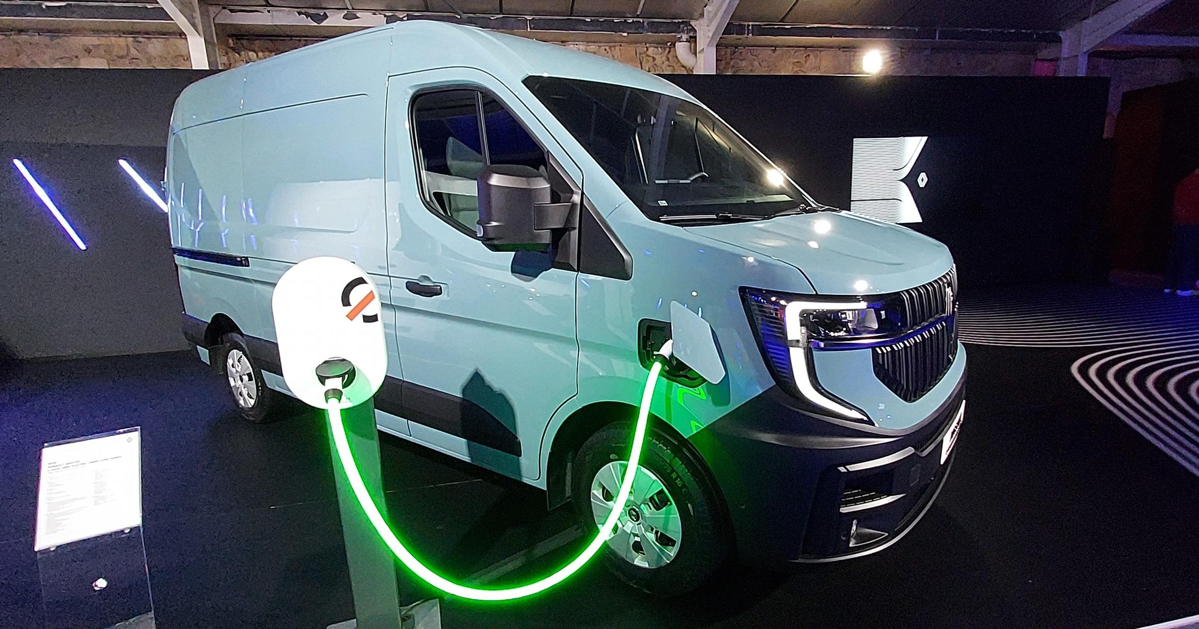 Nowy elektryczny Renault Master 