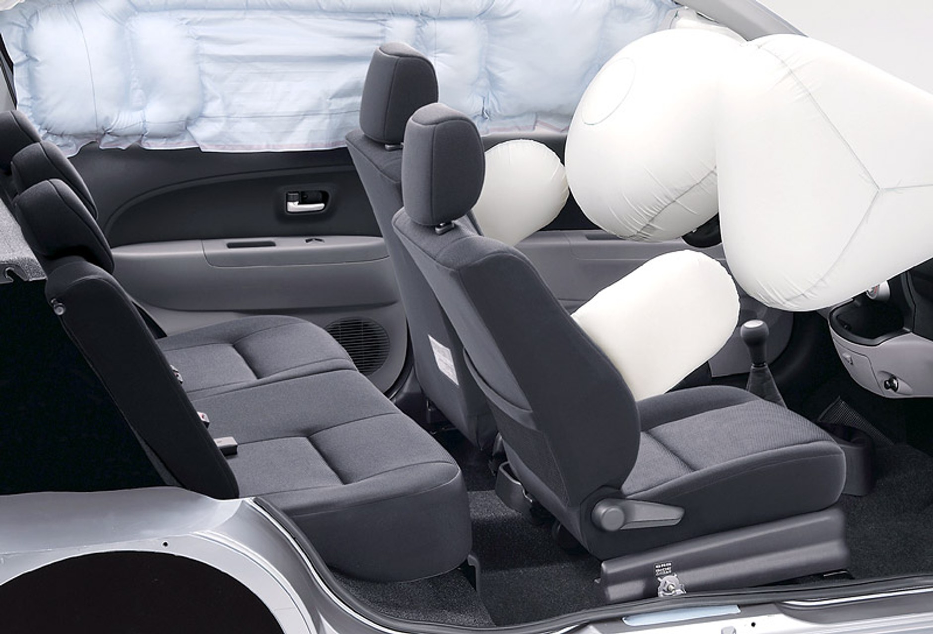 IAA Frankfurt 2007: nowe Subaru Justy wyłącznie z napędem na przednią oś