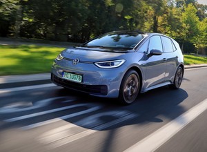 Volkswagen ID.3 Pro S Tour 77 kWh – czy da się nim przejechać obiecywane 555 km na ładowaniu?