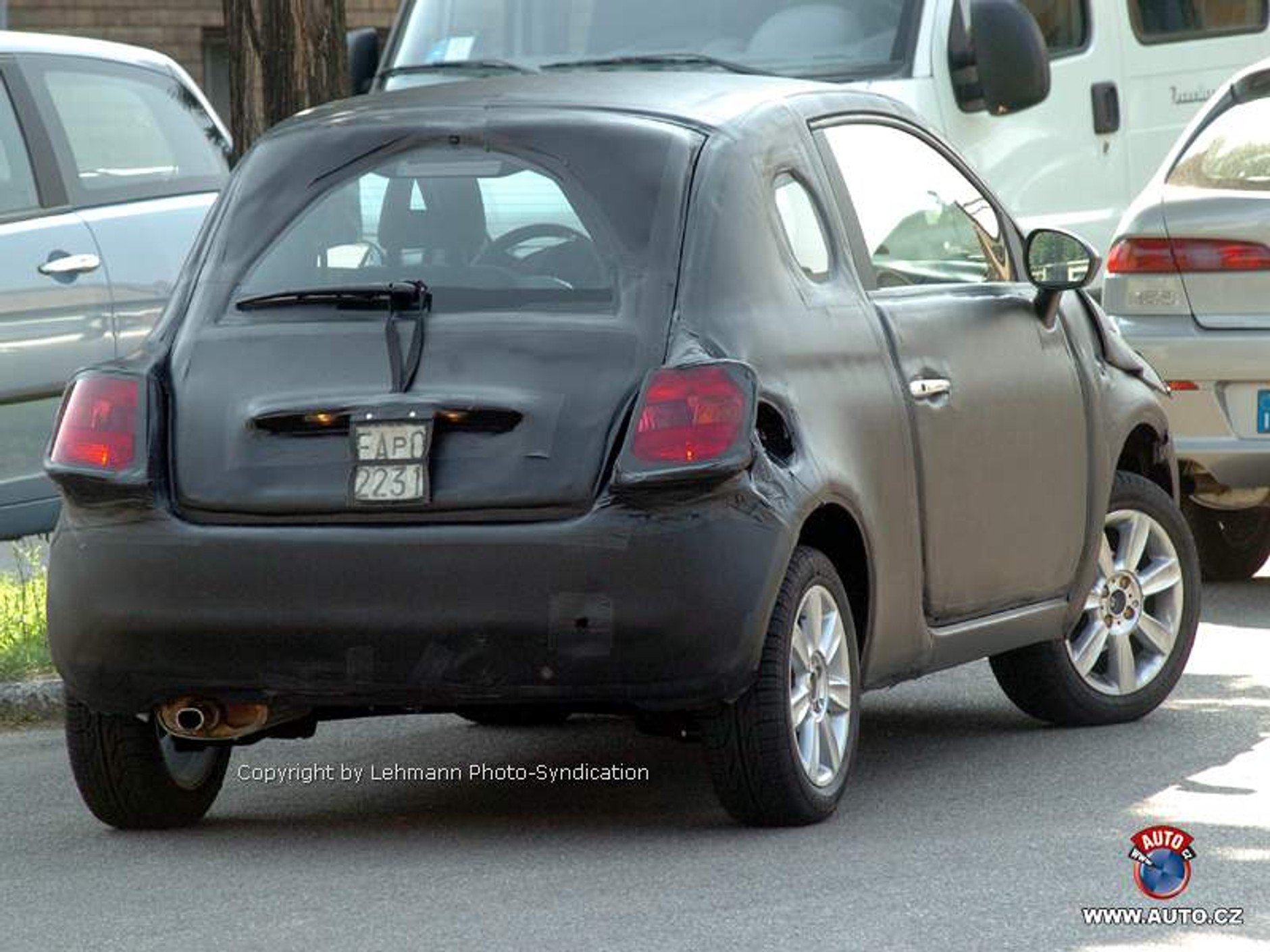 Spy Photos: mały Fiacik 500