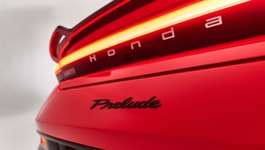 Honda dołożyła Prelude części od Civica Type R. Dostała zawieszenie i hamulce