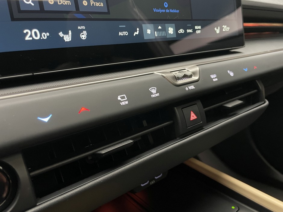 Nowy Lexus ES (2025)