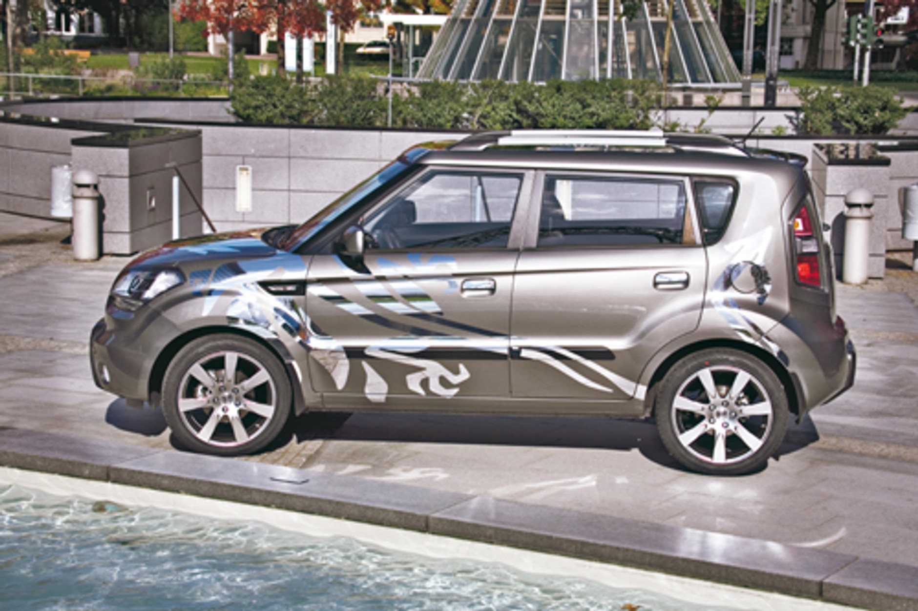 Kia Soul 1.6 CRDi - Połączenie Mini z Mercedesem GLK