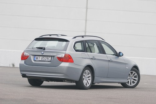 BMW 325i Touring - Nie tylko praktyczny