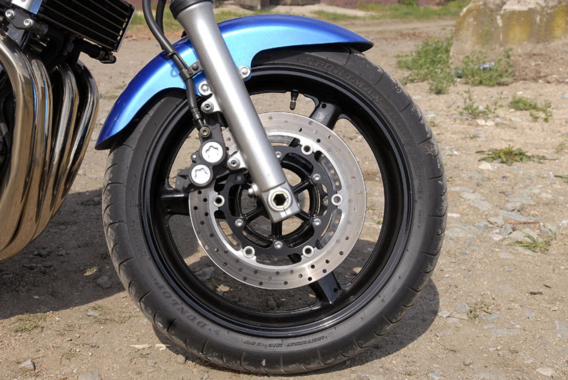 Yamaha XJR 1300: akademicka jazda (test)