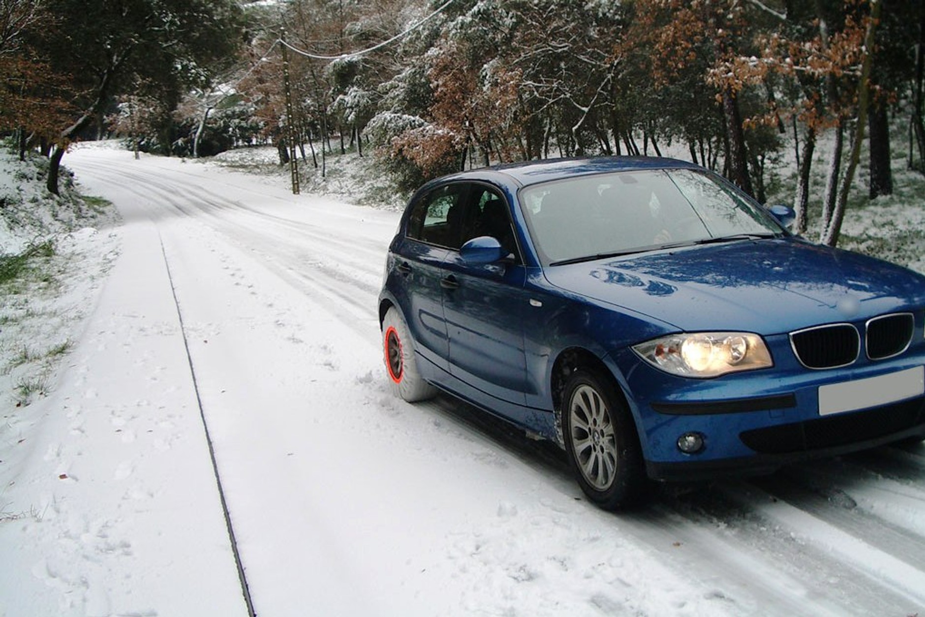 ISSE Snow&amp;GO! - tekstylne "łańcuchy" śniegowe