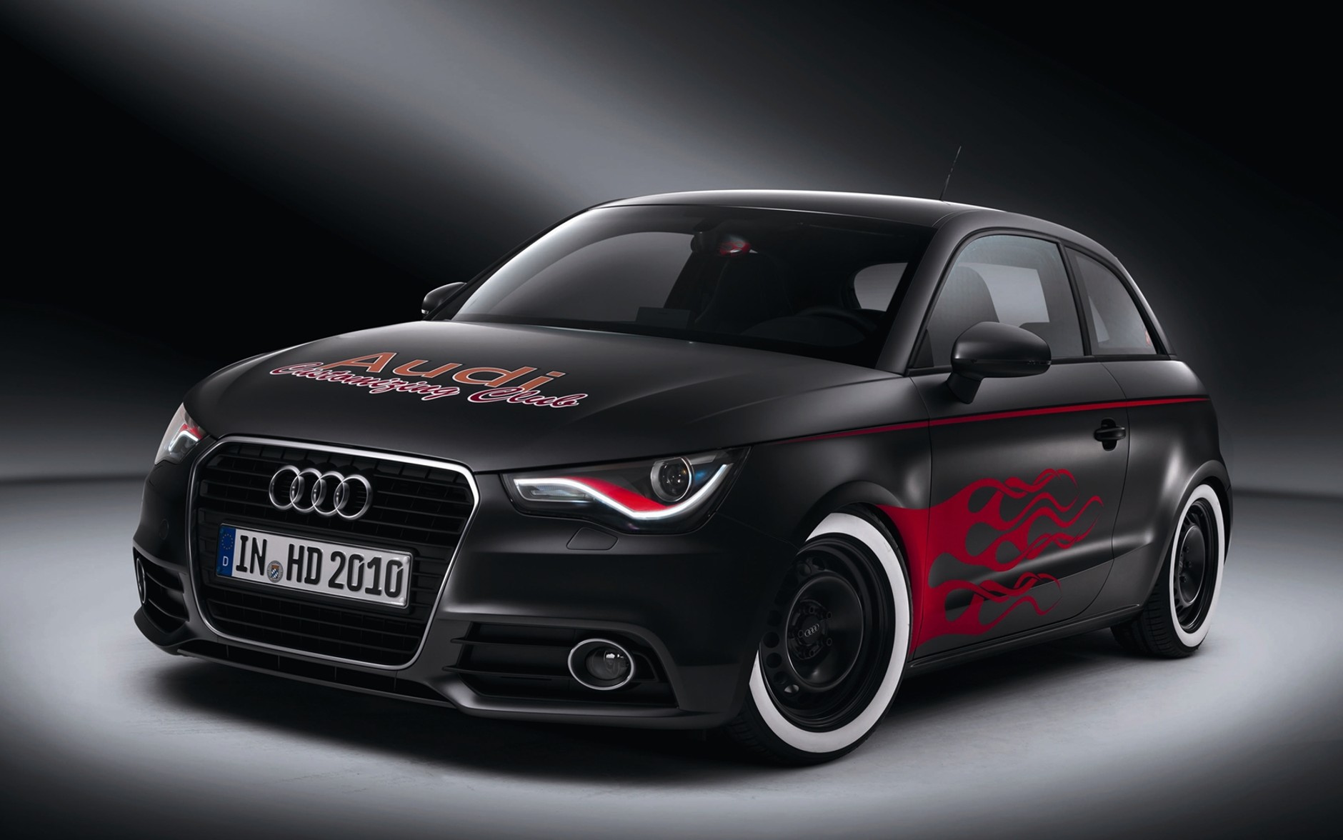 Audi A1 płonie z pożądania