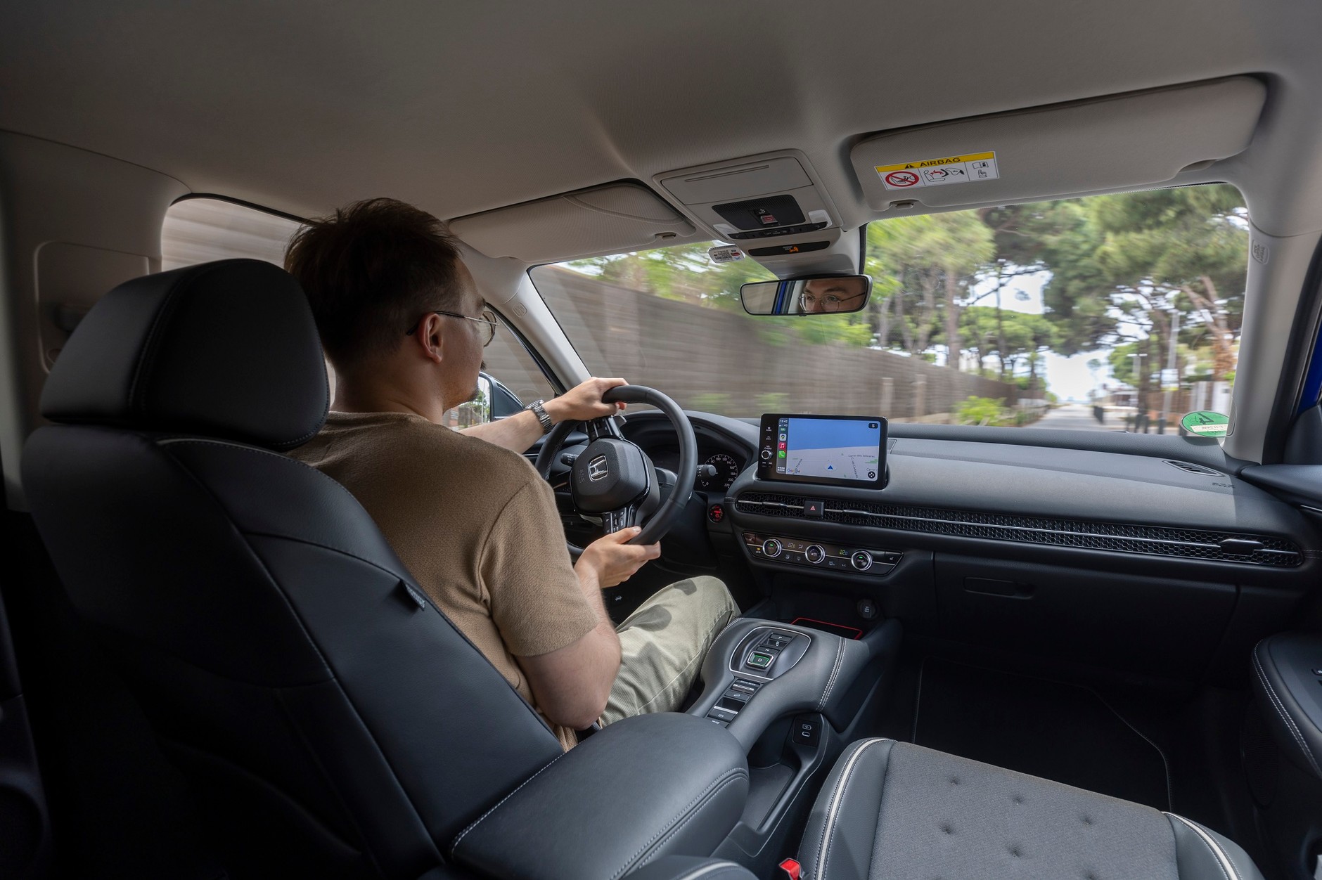 W Hondzie ZR-V siedzi się jak w osobówce. I dobrze!