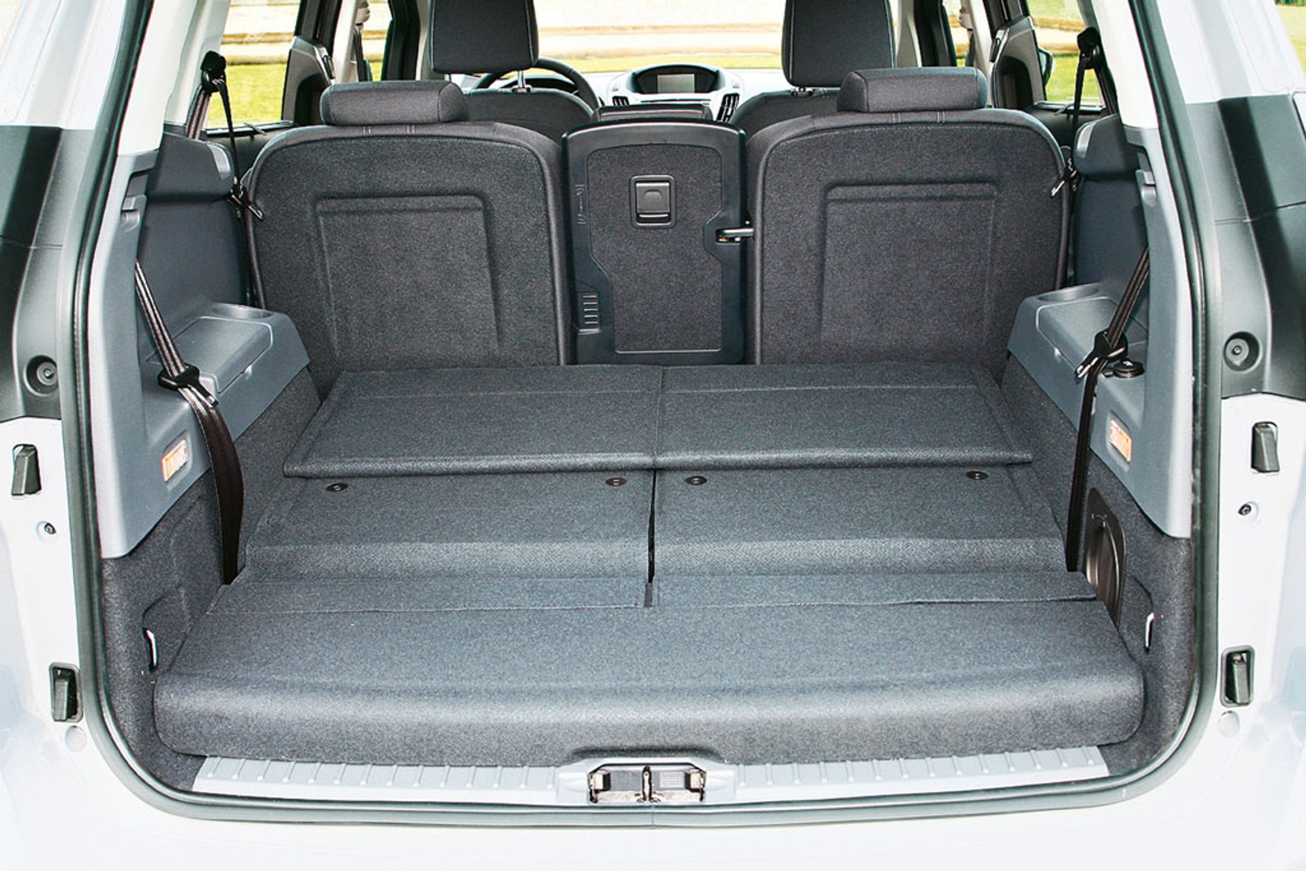 Ford C-Max i Grand C-Max: Podwójna stawka Forda