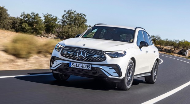 To najpopularniejszy Mercedes na świecie: co poprawiono w GLC