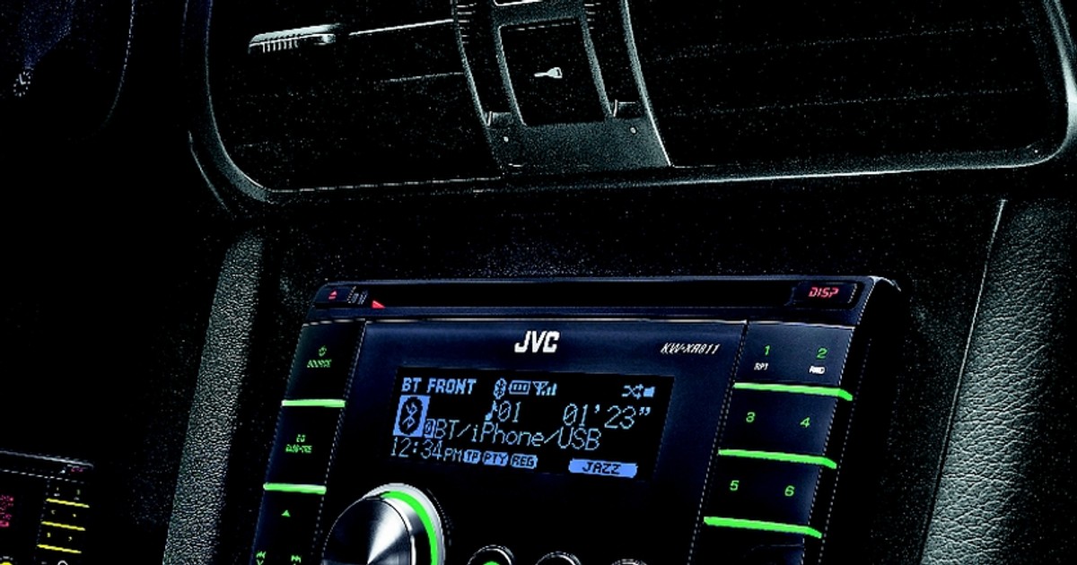 Nowości Car audio - radia samochodowe sezonu 2010