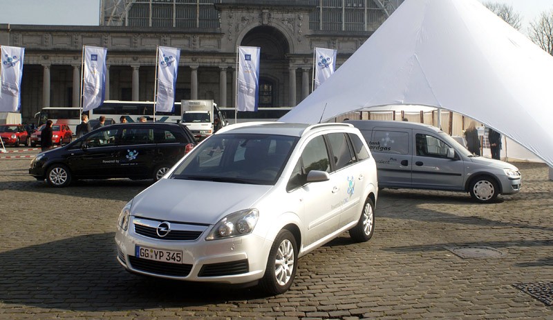 Opel: nowy silnik 1,6 Turbo CNG o mocy 150 KM w przyszłym roku