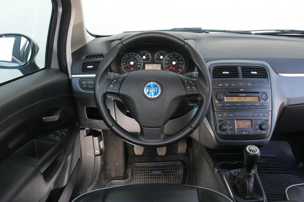 Używany Fiat Grande Punto 1.4 8V - ładne nadwozie, niezła trwałość