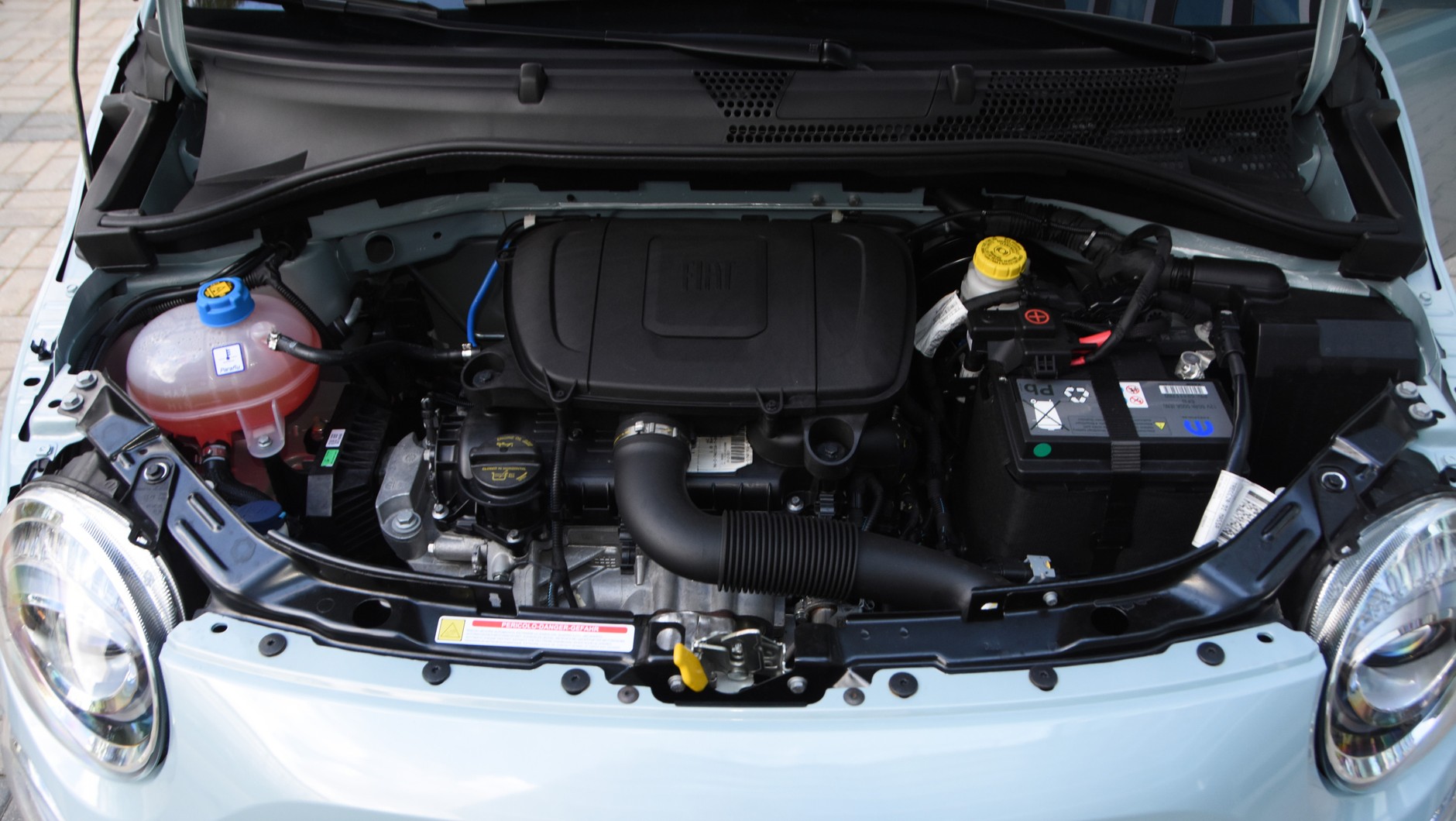Fiat 500 Hybrid Launch Edition