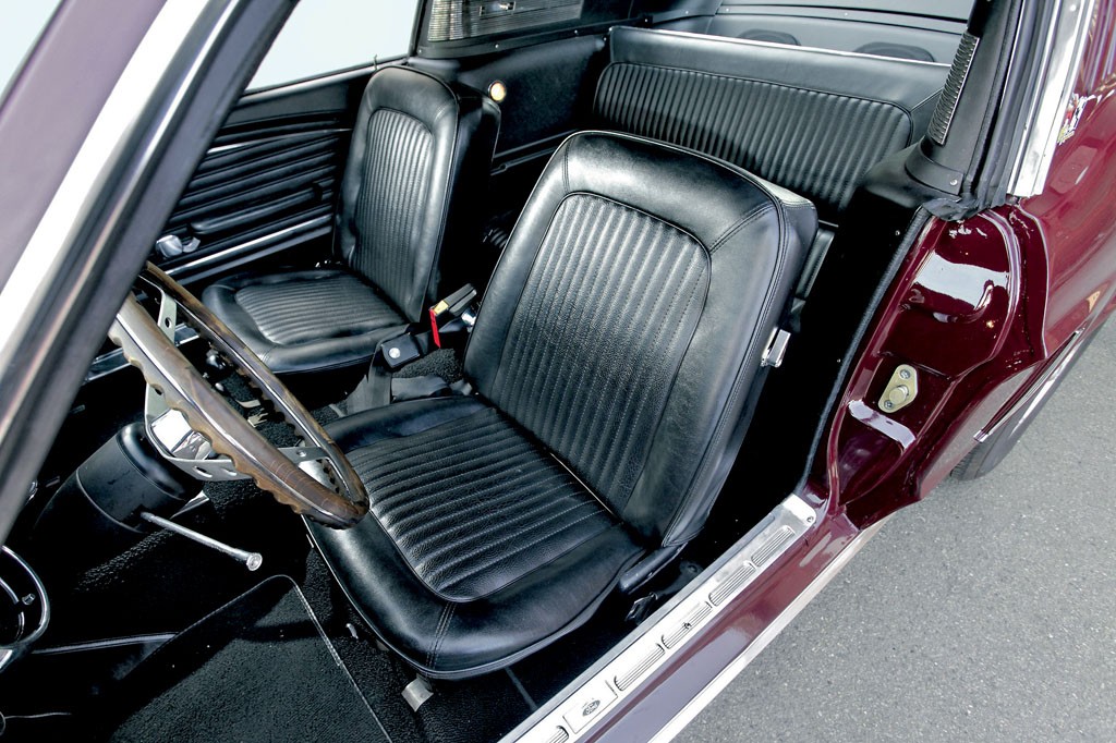 Ford Mustang GT 390