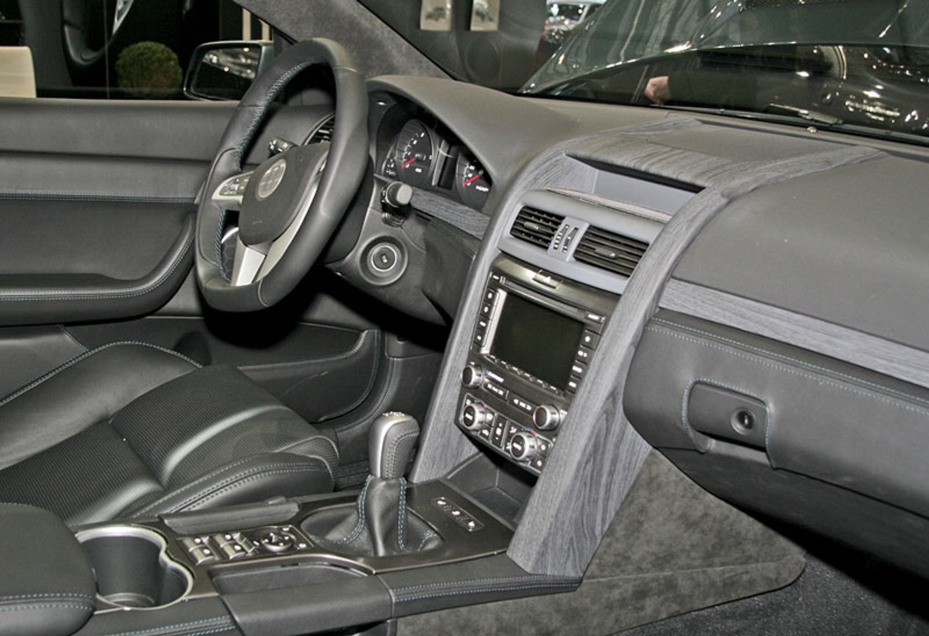 Genewa 2009: Bitter Vero Sport – konkurent BMW M5 z silnikiem z Corvette