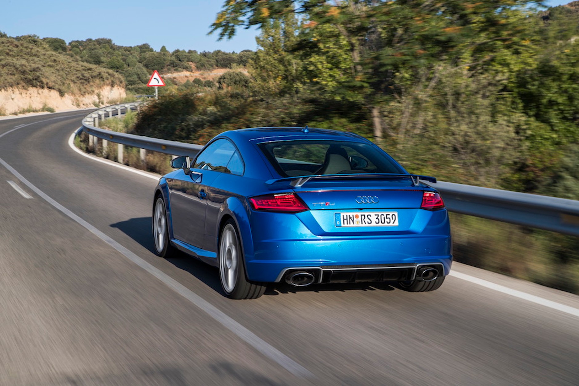 Audi TT RS i Audi Sport Quattro