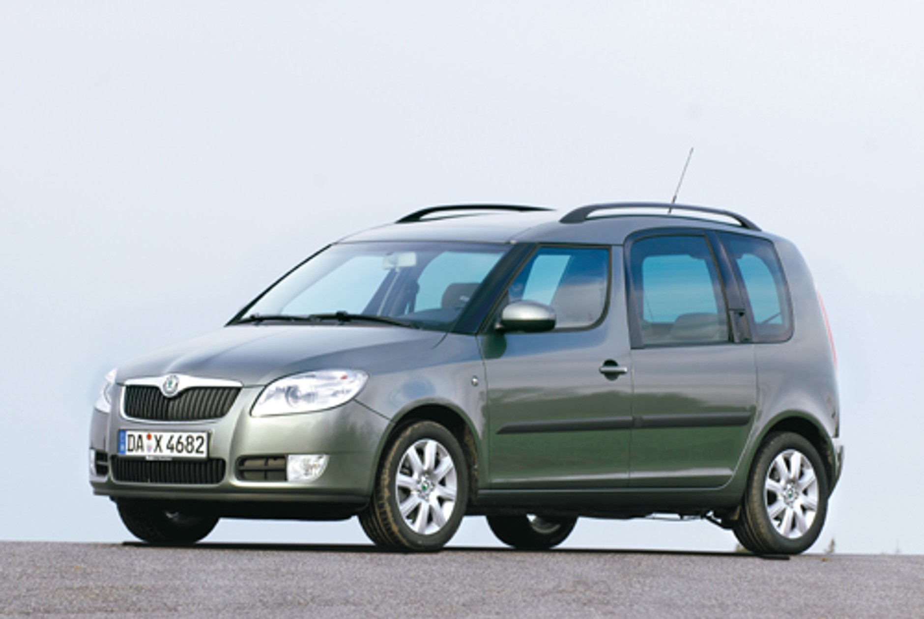 Renault Kangoo, Skoda Roomster, Opel Combo, VW Caddy - Mistrzowie praktyczności