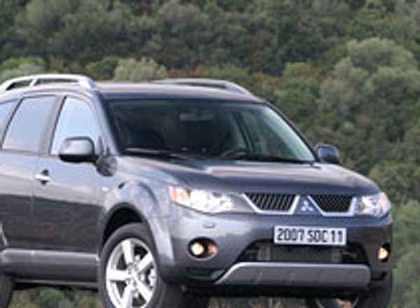 Mitsubishi Outlander: Produkcja w NedCar oficjalnie rozpoczęta