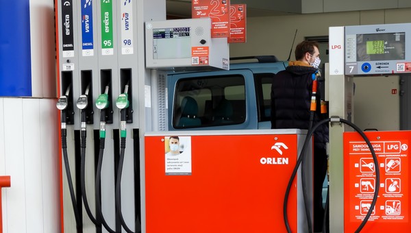 Ceny paliw. To pierwsza taka sytuacja od listopada ubiegłego roku