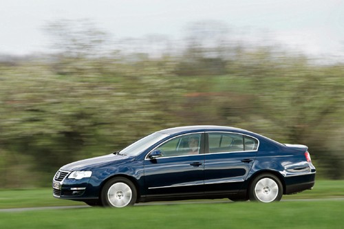 Ford Mondeo 2.0 TDCI kontra VW Passat 2.0 TDi - Ford wyprzedzi Volkswagena?