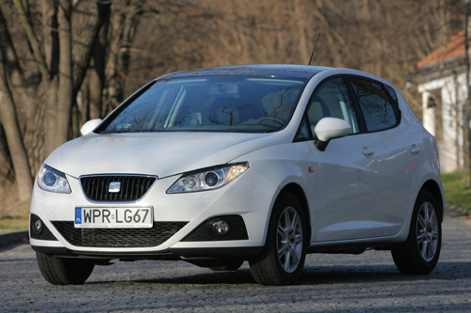 Seat Ibiza kontra Fiat Grande Punto i Toyota Yaris. Czy Ibiza jest lepsza od konkurentów?