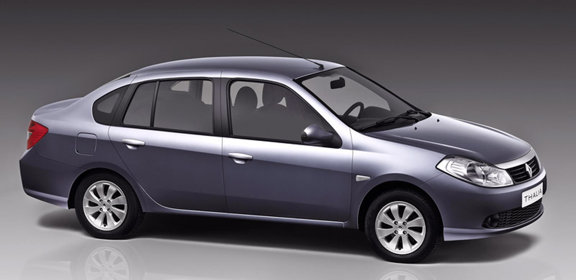 Moskwa 2008: oficjalna premiera nowego Renault Symbol/Thalia