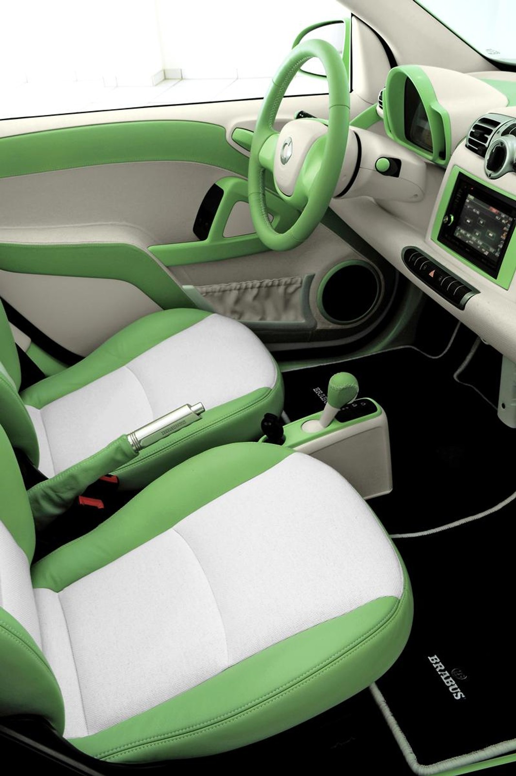 Genewa 2009: Brabus Smart ForTwo Electric Drive