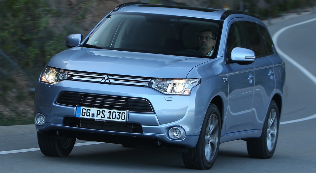 Jak działa napęd w Mitsubishi Outlander PHEV