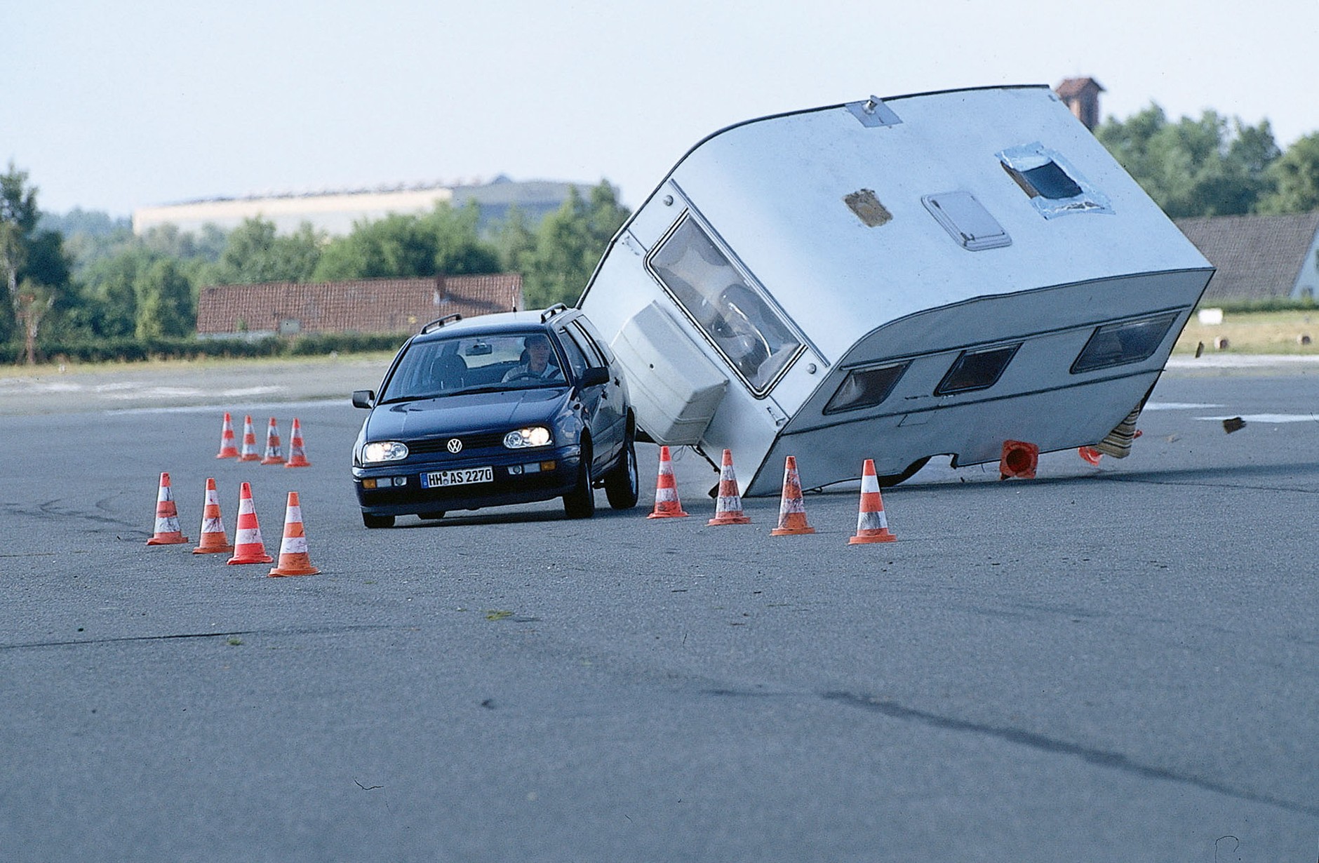 Jazda z przyczepą wymaga odpowiednich umiejętności