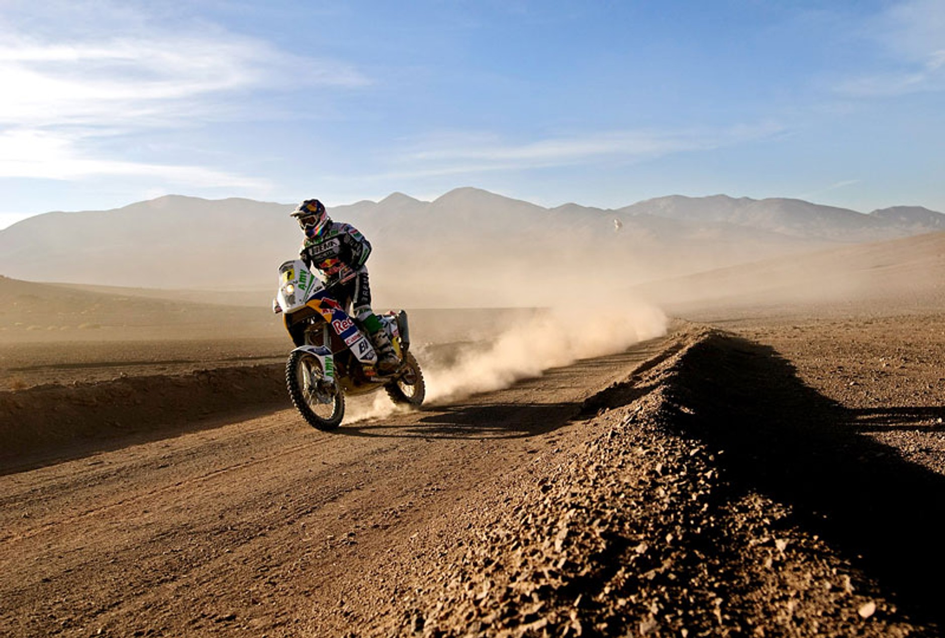 Rajd Dakar 2010: Przygoński atakuje, Hołowczyc awansuje (6. etap na żywo, wyniki, foto)