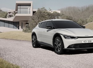 Elektryczna Kia EV6 – napięcie rośnie coraz wyżej