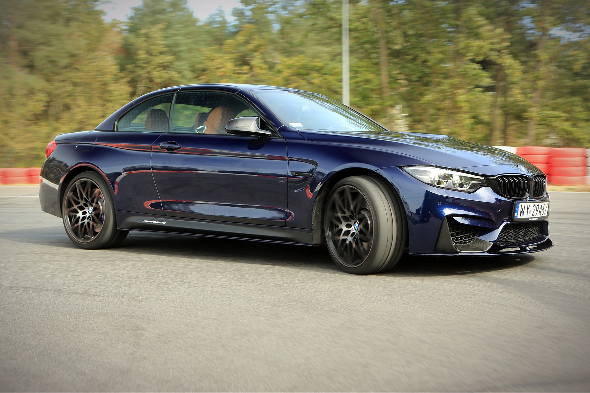 BMW M4 Cabrio M Performance - twardy zawodnik