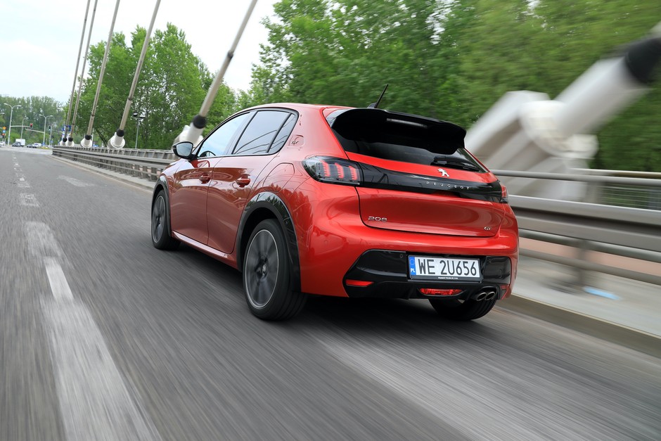 Peugeot 208 GT