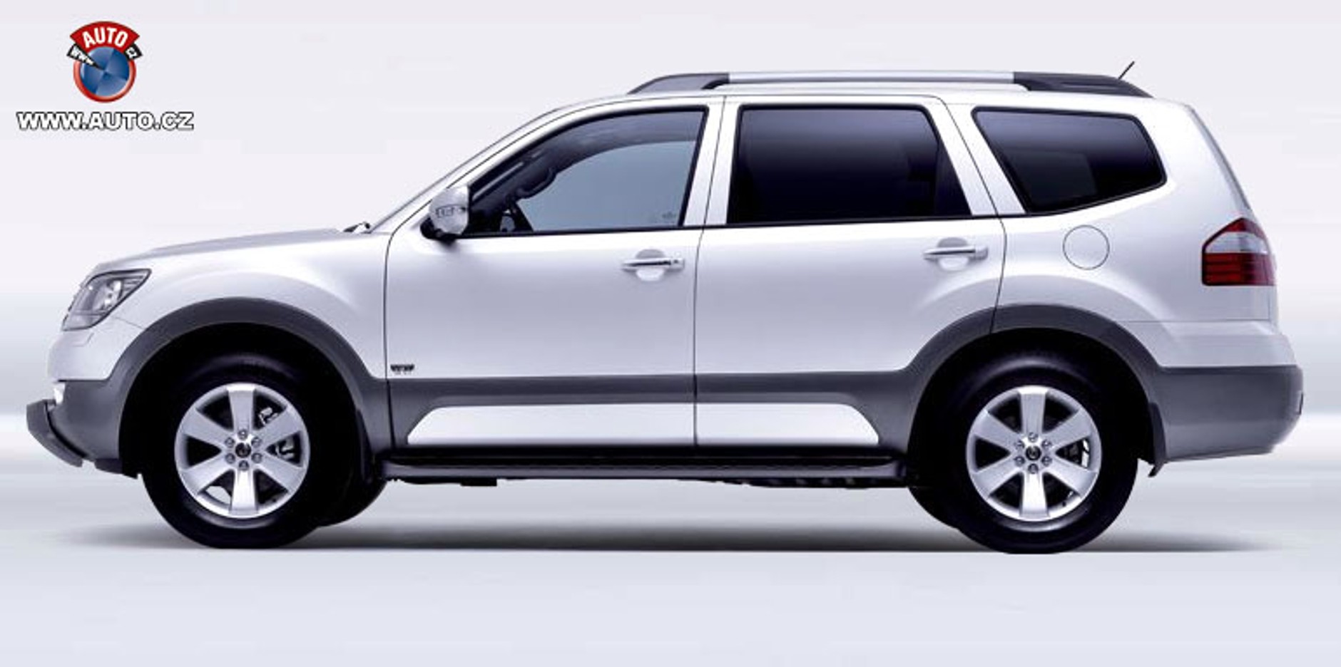 Kia Mohave/Borrego: koreańskie specyfikacje dużego SUV-a (+ wideo)