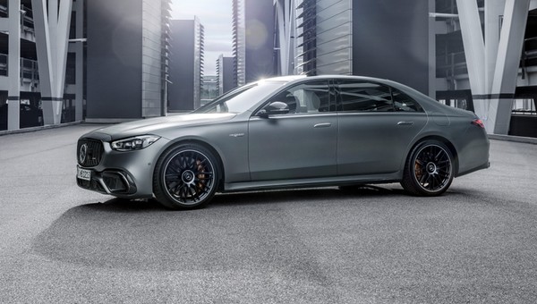Mercedes-AMG S 63 E Performance. Gdy "zwykła" Klasa S nie zapewnia wystarczających emocji