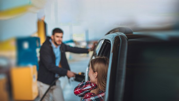 Tankowanie z zyskiem, czyli Motokarta dla kierowców. I nie tylko dla kierowców….